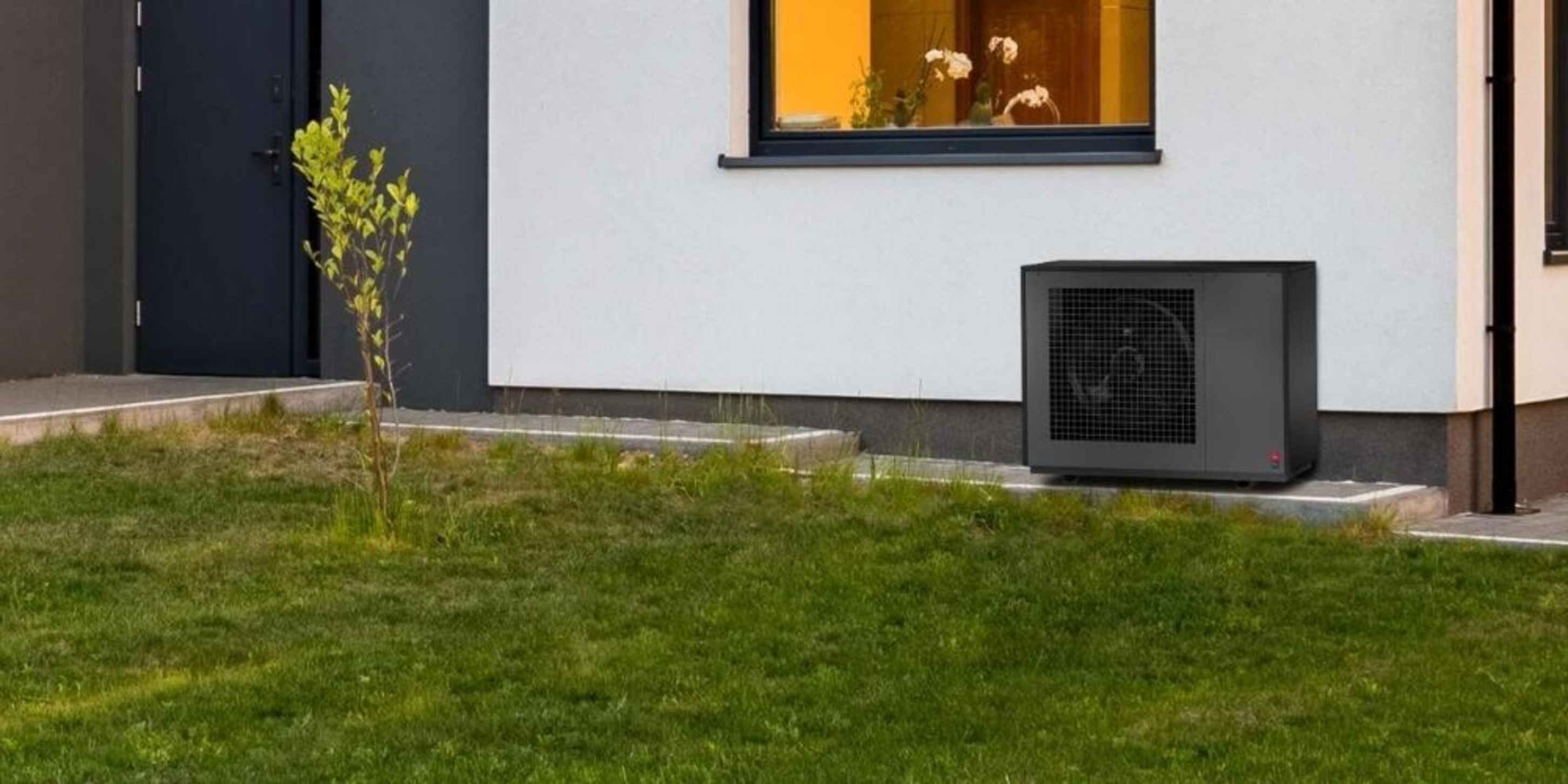 Schutz für die Wärmepumpe bei Novus Elektrotechnik GmbH in Schöneck